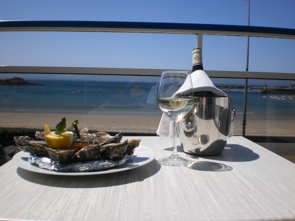 Hotel De La Plage Erquy Oda fotoğraf